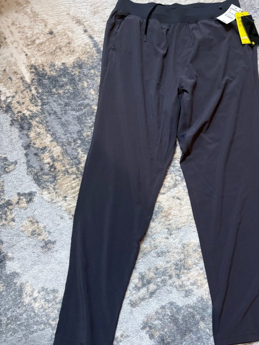 Vuori Men's Performance Joggers - Black